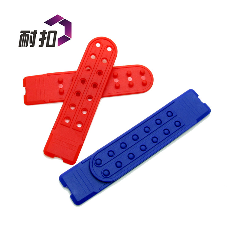 東莞廠家大量現(xiàn)貨直銷(xiāo)環(huán)保帽袋帽扣配件 七孔帽扣 雙孔排扣