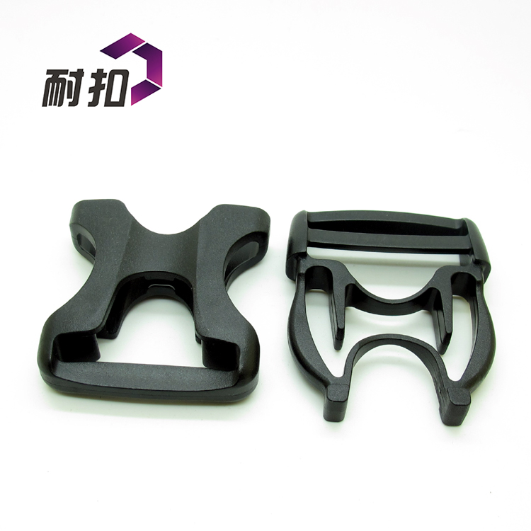 滿千郵包廠家直銷東莞耐扣包插扣塑料配件環(huán)保扣具箱