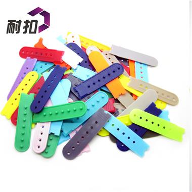 供應商廠家促銷多顏色七孔排扣 塑料調節(jié)扣 帽扣