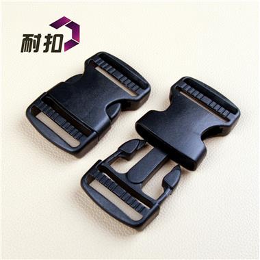 廠家現(xiàn)貨直銷(xiāo)插扣 箱包扣具塑膠配件