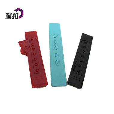 耐扣直銷優(yōu)質帽子配件 兒童帽子調節(jié)扣 五孔排扣 全新環(huán)保料